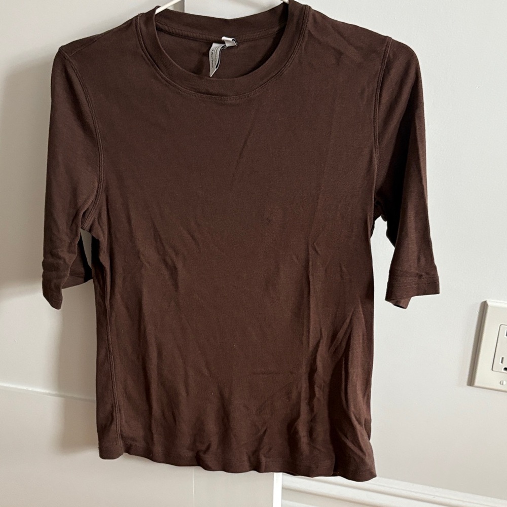& Other Stories Dark Brown Short Sleeve Tee